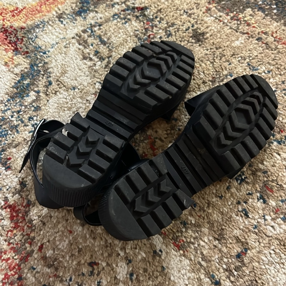 Nasty Gal Big You Up Platform Sandals - Picture 10 of 11